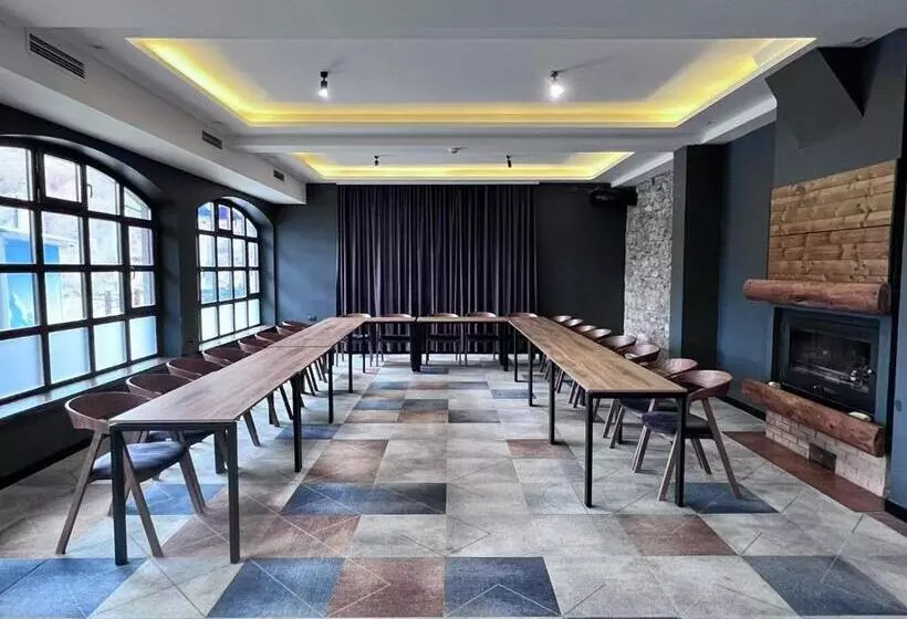 هتل Mia S Favorite