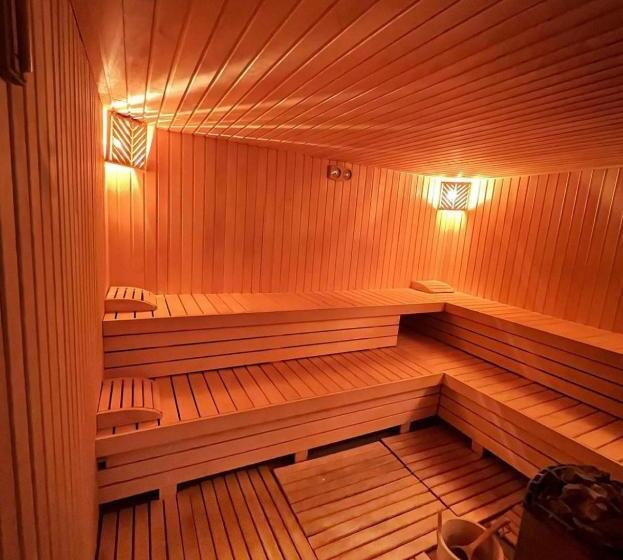 هتل Mia S Favorite