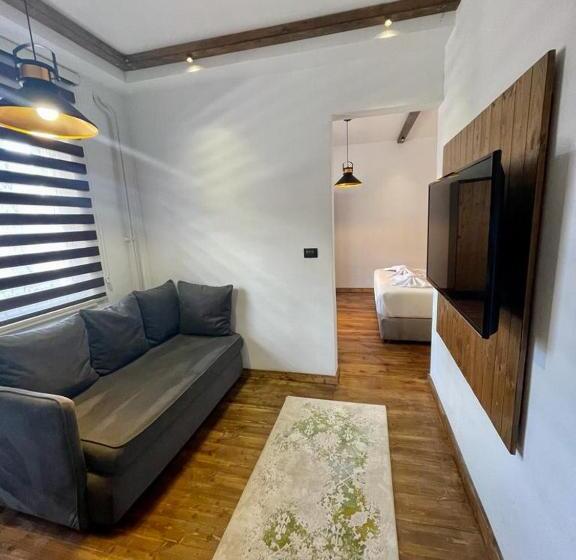 هتل Mia S Favorite