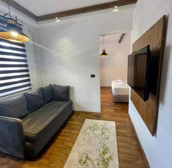 هتل Mia S Favorite