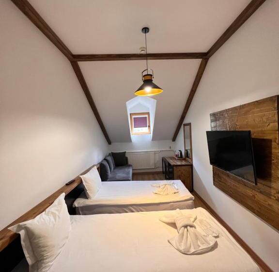 هتل Mia S Favorite