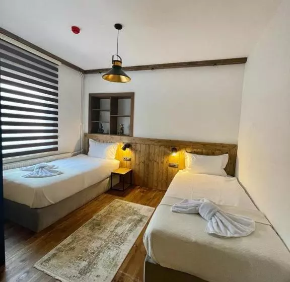 هتل Mia S Favorite