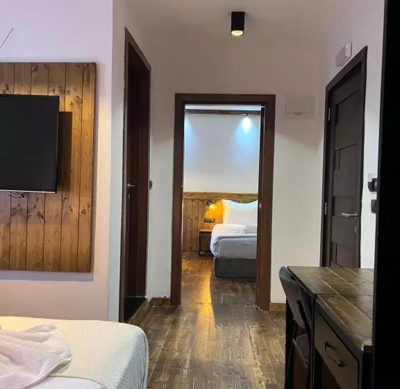 هتل Mia S Favorite