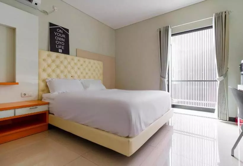 Hotelli Oyo 2936 Bumi Katineung Home Stay Exclusive