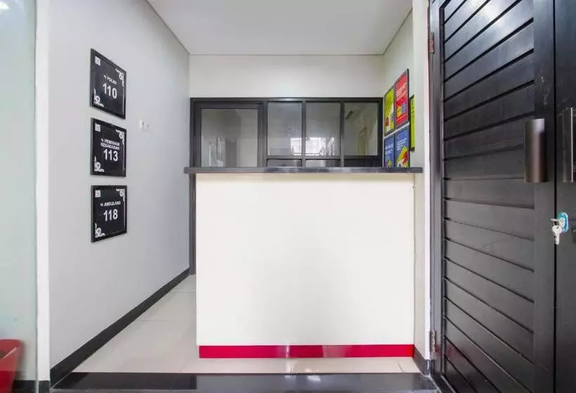 Hotelli Oyo 2936 Bumi Katineung Home Stay Exclusive