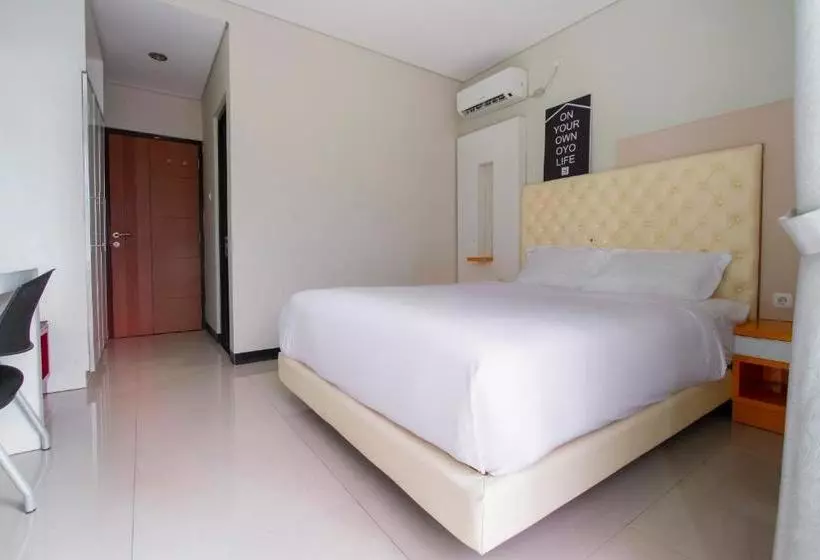 Hotelli Oyo 2936 Bumi Katineung Home Stay Exclusive