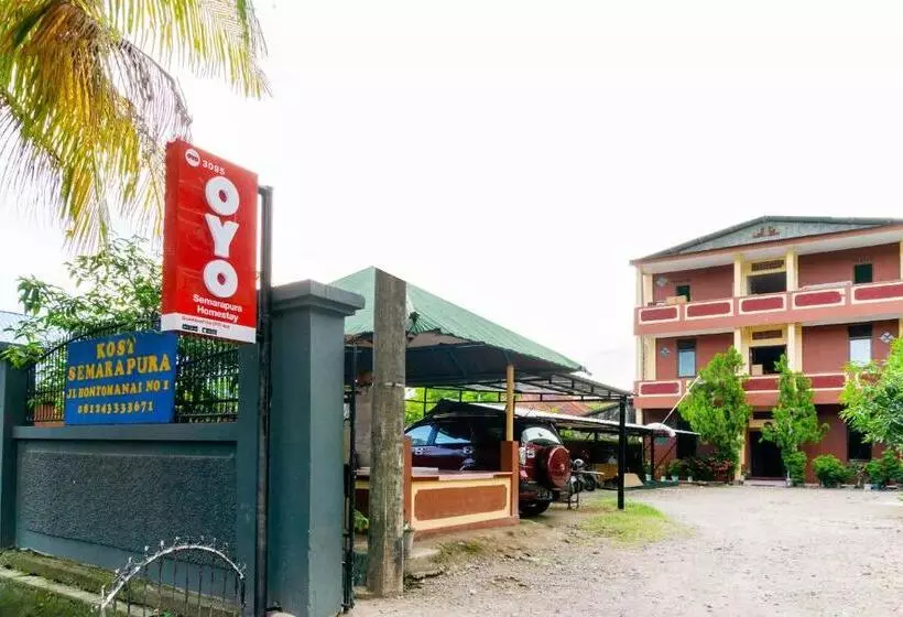 ホテル Oyo 3095 Semarapura Residence