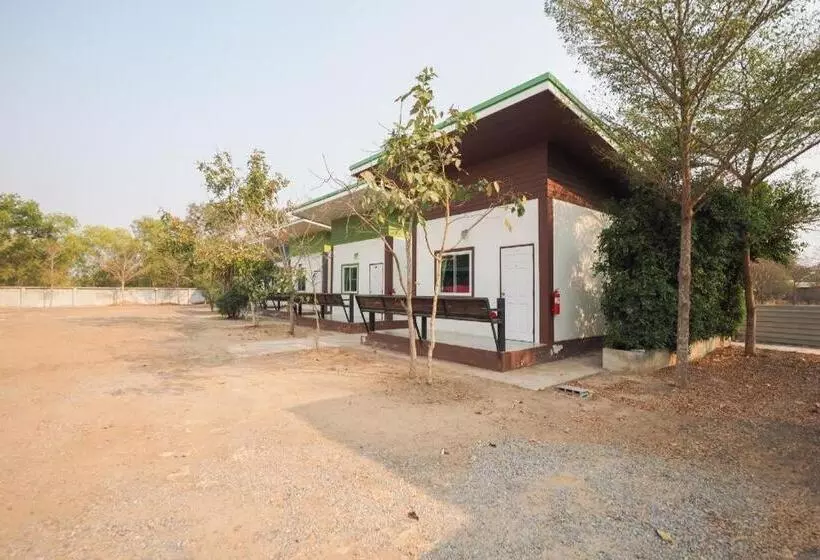 ホテル Oyo Kradangnga Resort