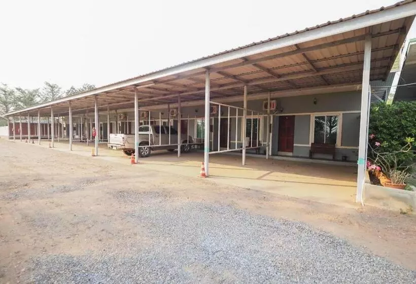 ホテル Oyo Kradangnga Resort