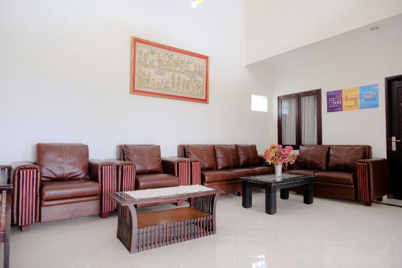 فندق Spot On 3037 Sakinah Residence