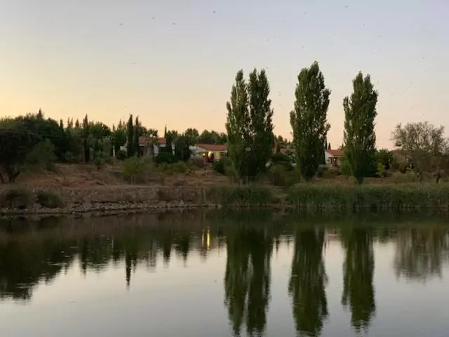 استراحتگاه El Pueblo De Leo
