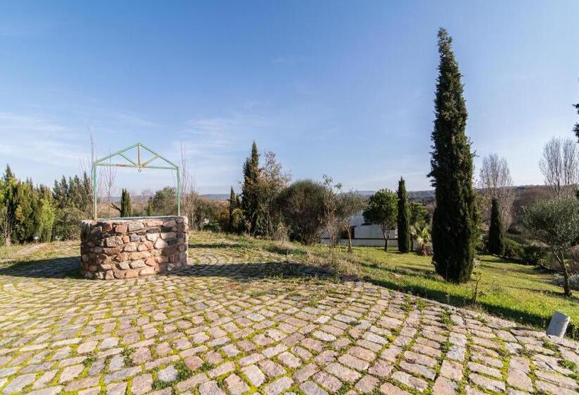 استراحتگاه El Pueblo De Leo