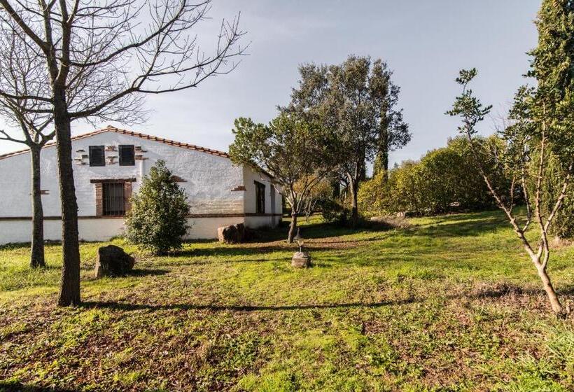 استراحتگاه El Pueblo De Leo