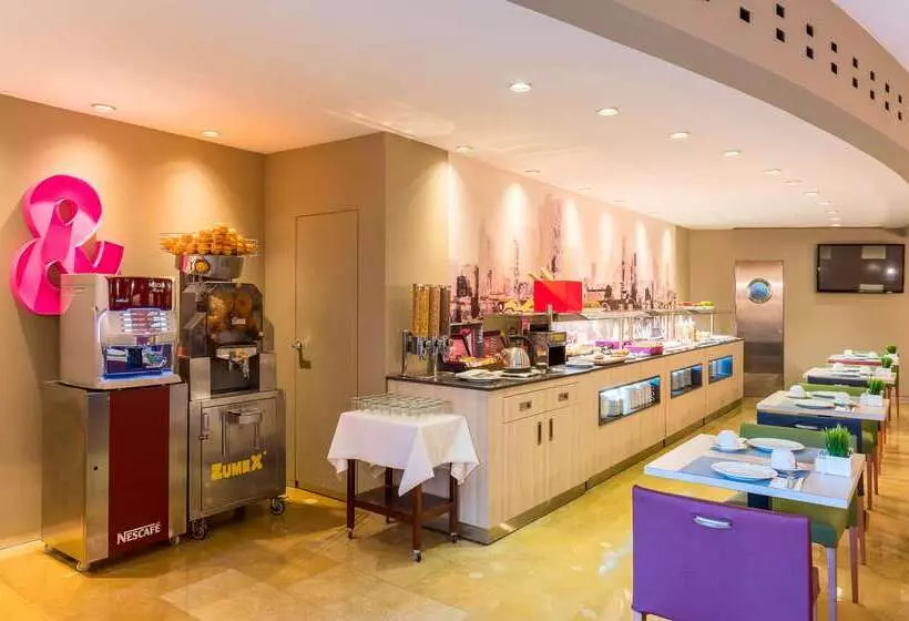 Отель Castellon Center, Affiliated by Meliá