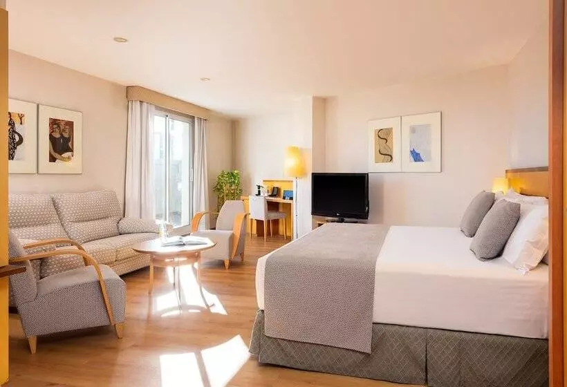 Отель Castellon Center, Affiliated by Meliá