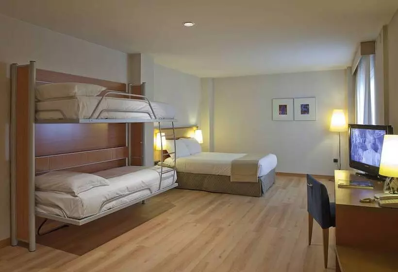 Отель Castellon Center, Affiliated by Meliá