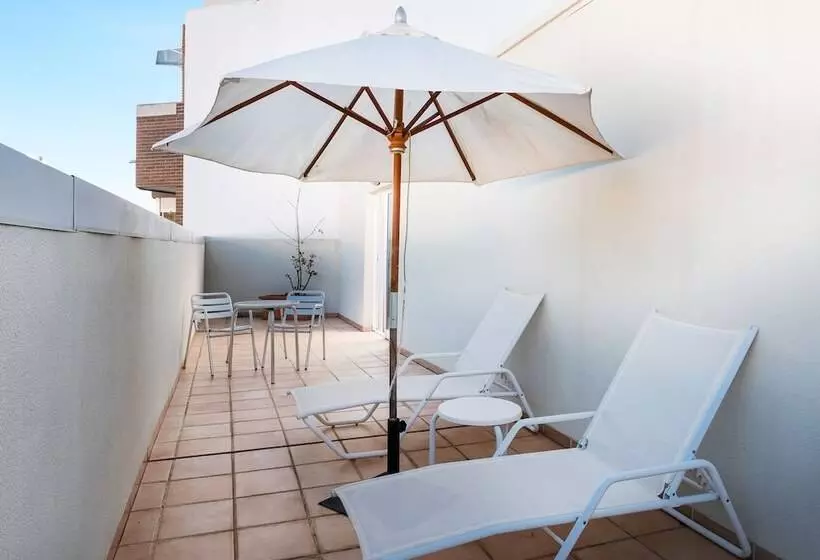 Отель Castellon Center, Affiliated by Meliá