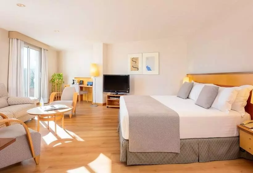 Отель Castellon Center, Affiliated by Meliá