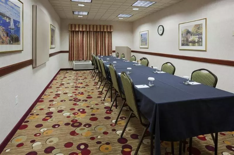 Отель Four Points By Sheraton Appleton