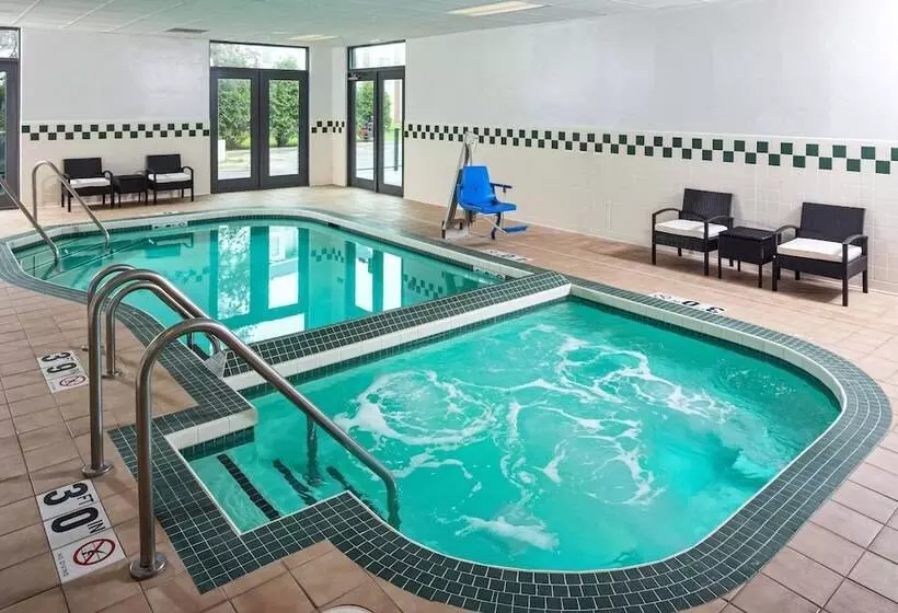 Отель Four Points By Sheraton Appleton