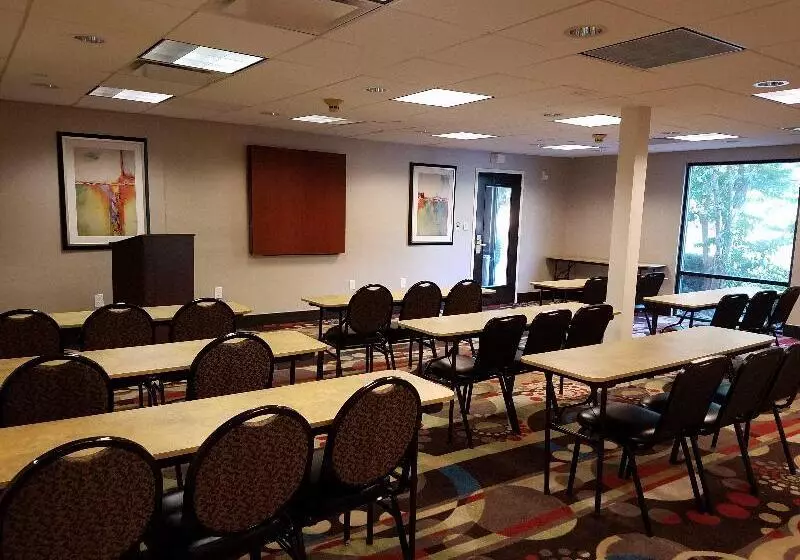 Отель Holiday Inn Express Marietta   Atlanta Northwest, An Ihg