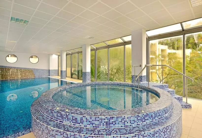 هتل Iberostar Waves Bellevue - All Inclusive