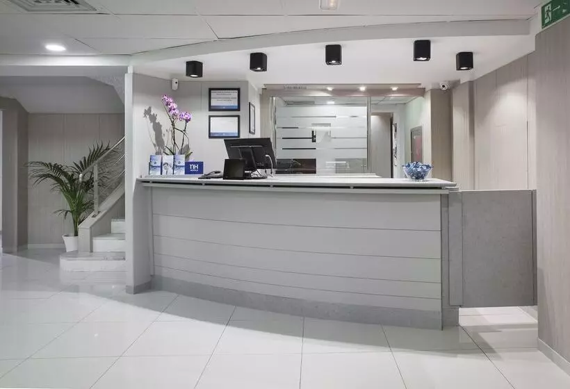 ホテル NH Las Palmas Playa Las Canteras