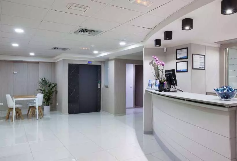 ホテル NH Las Palmas Playa Las Canteras