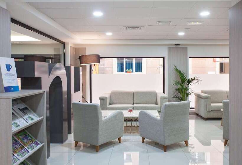 ホテル NH Las Palmas Playa Las Canteras