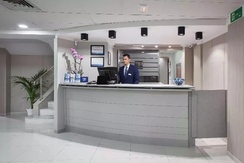 ホテル NH Las Palmas Playa Las Canteras