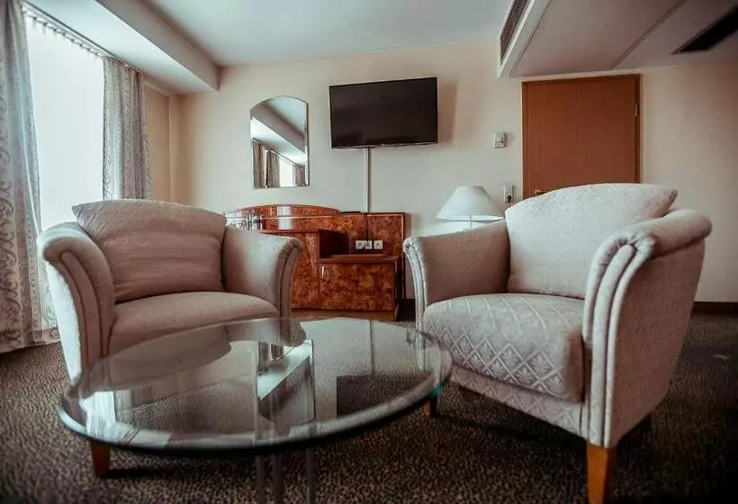 فندق Shodlik Palace