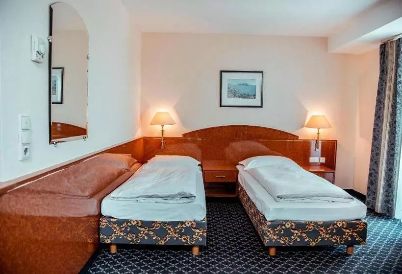 فندق Shodlik Palace