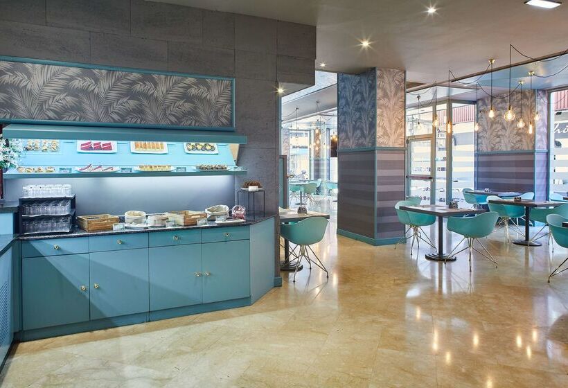 Отель Silken Reino De Aragon