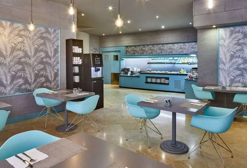 هتل Silken Reino De Aragon