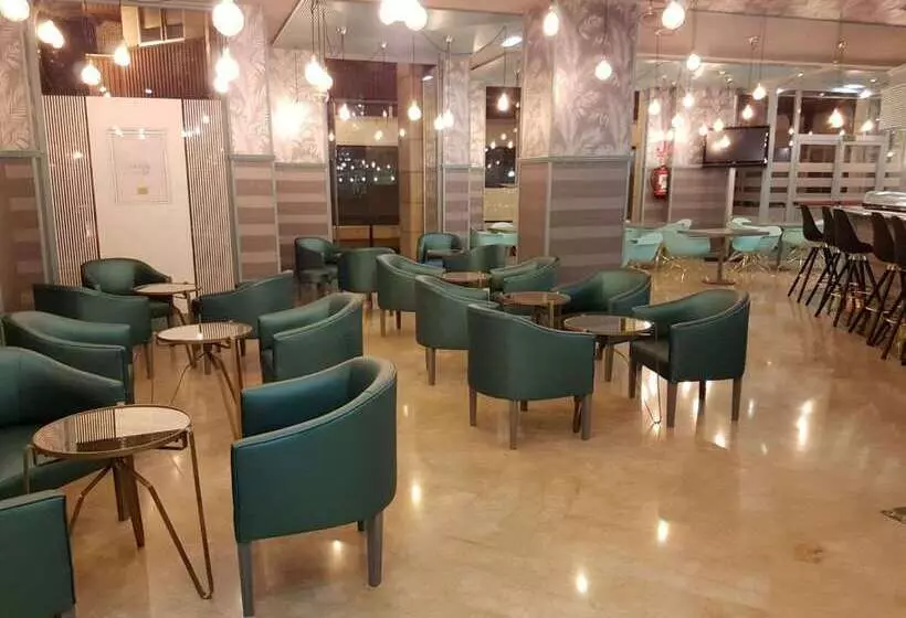 هتل Silken Reino De Aragon