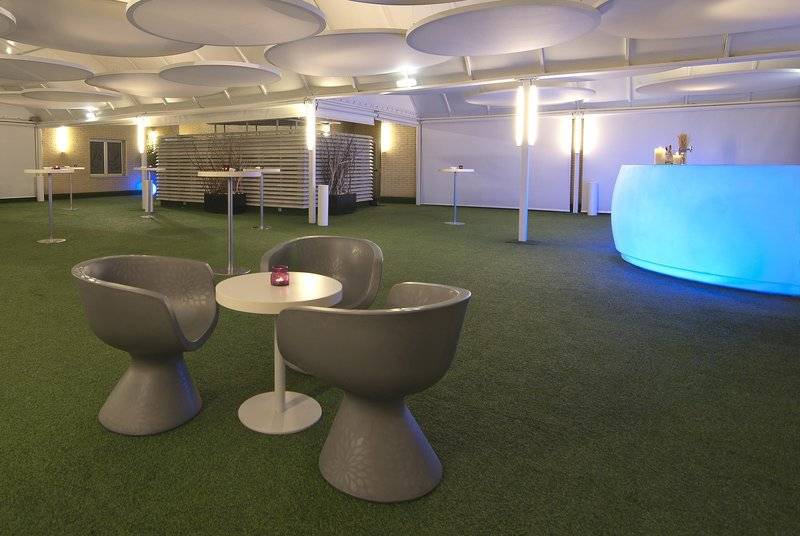 Отель Silken Reino De Aragon