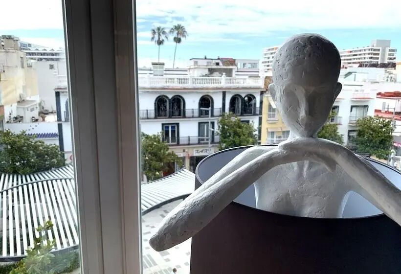 בית מלון כפרי Sireno Torremolinos