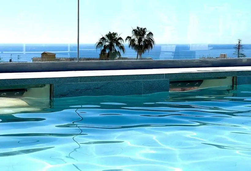 בית מלון כפרי Sireno Torremolinos