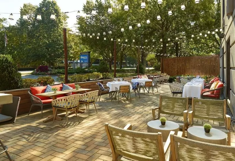 The Burgess Hotel, Atlanta, A Tribute Portfolio