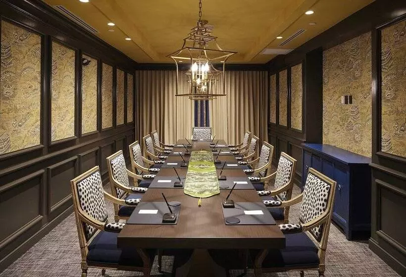 The Burgess Hotel, Atlanta, A Tribute Portfolio