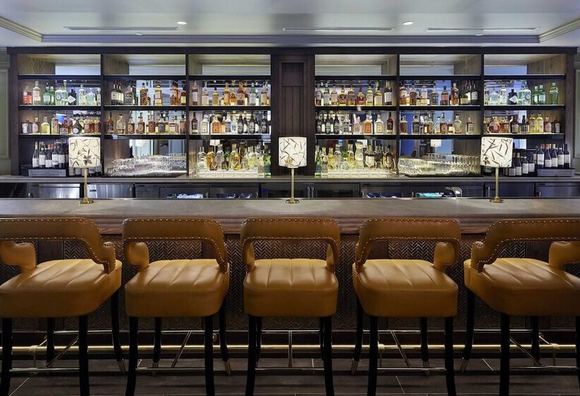 The Burgess Hotel, Atlanta, A Tribute Portfolio