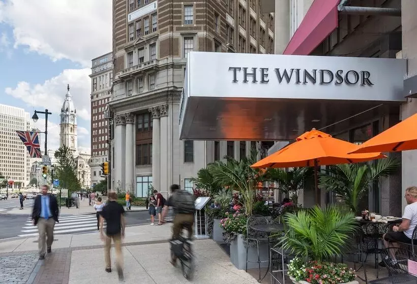ホテル The Windsor Suites Philadelphia