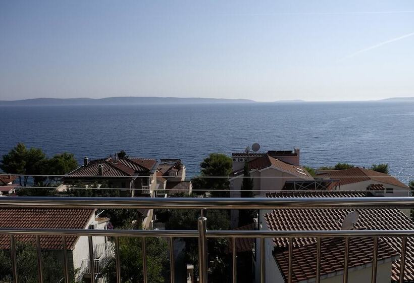 Apartments Duje O.gornji