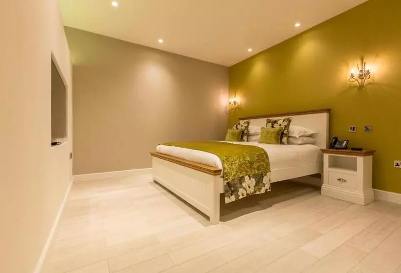 Applegarth Villa Hotel & Restaurant