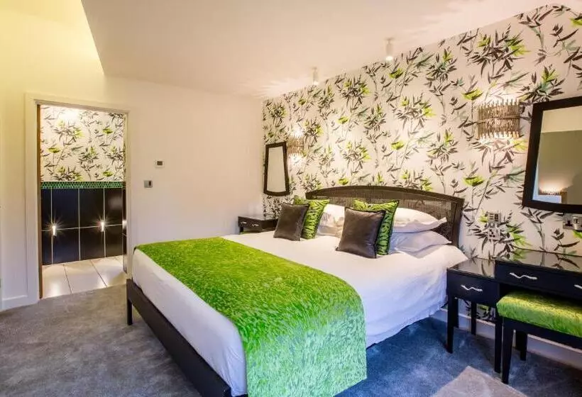 Applegarth Villa Hotel & Restaurant