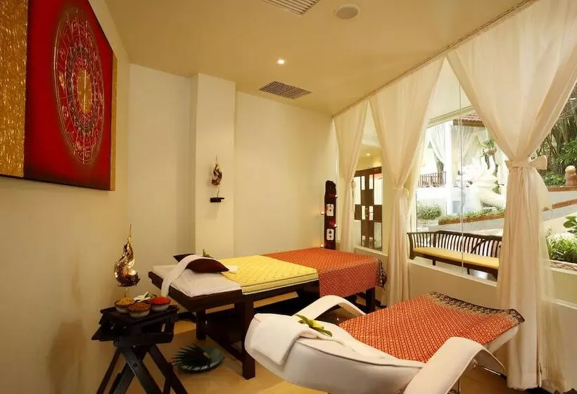 Club Bamboo Boutique Patong Beach Resort