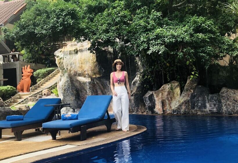 Club Bamboo Boutique Patong Beach Resort