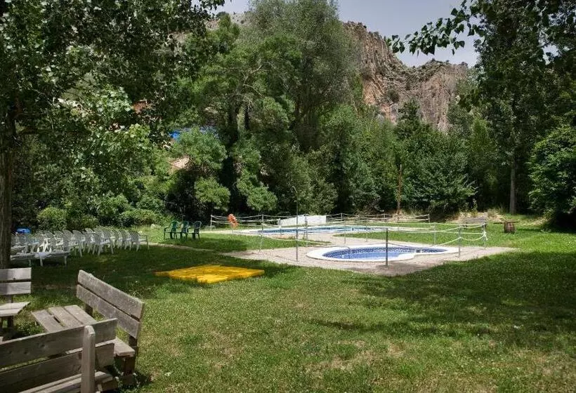 簡易ホテル De La Trucha