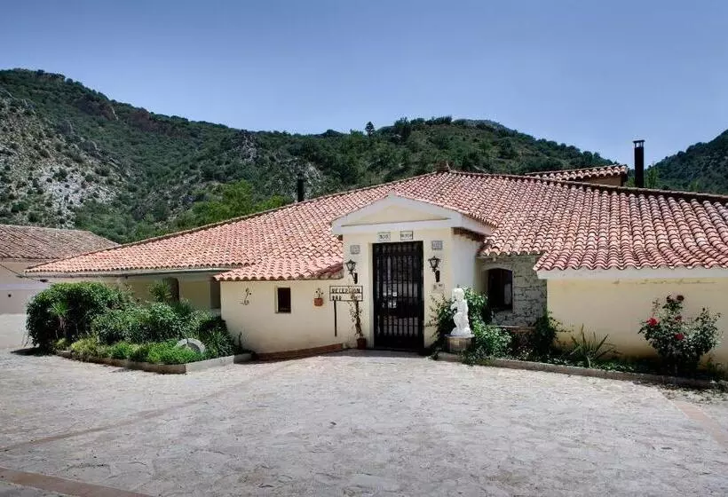 簡易ホテル De La Trucha