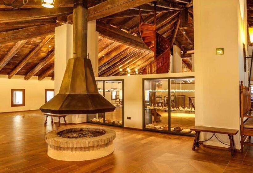 פונדק De La Trucha